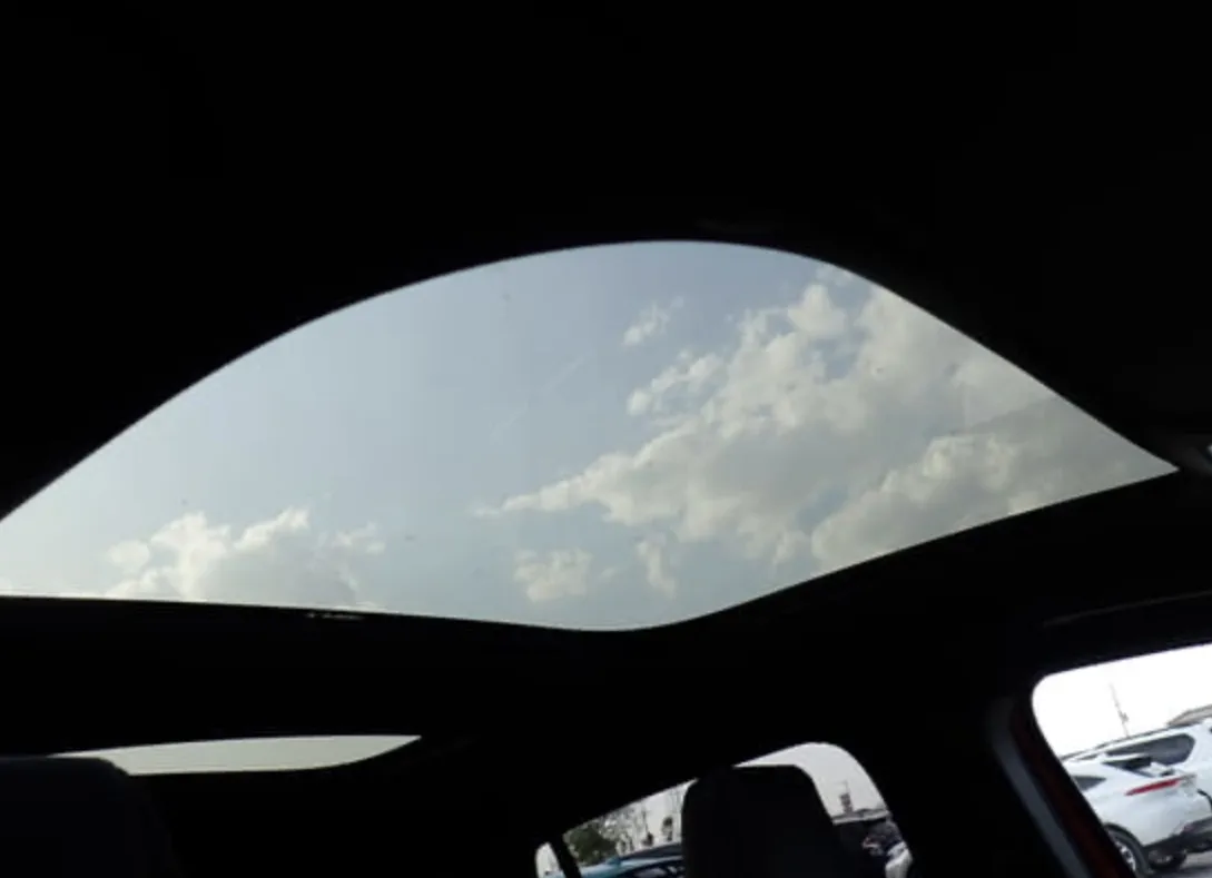 Mercedes-Benz GLA 45 S AMG - photo 4