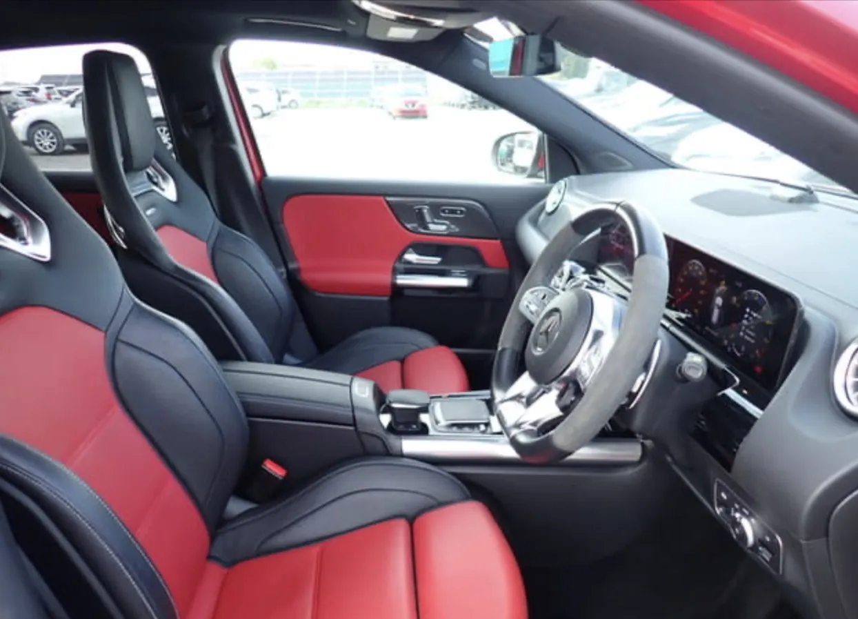 Mercedes-Benz GLA 45 S AMG - photo 6