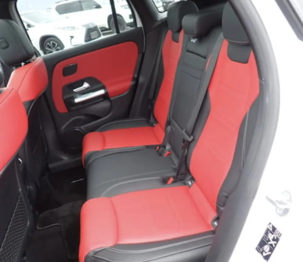 Mercedes-Benz GLA 45 S AMG - photo 8