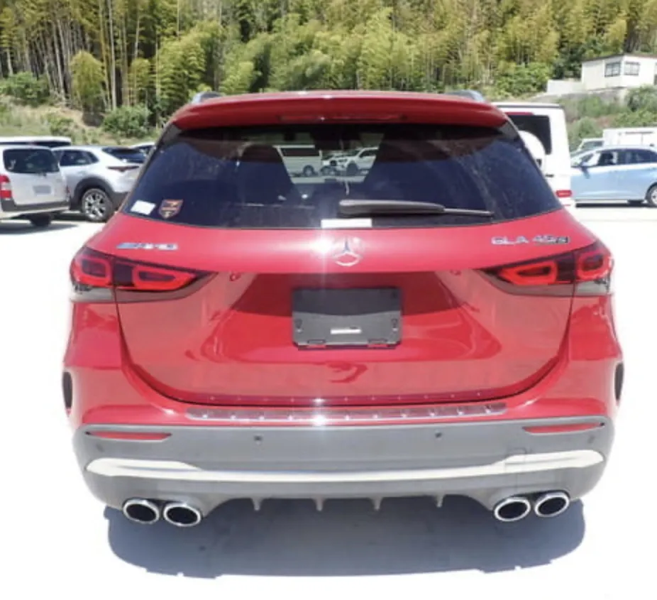 Mercedes-Benz GLA 45 S AMG  - photo 3