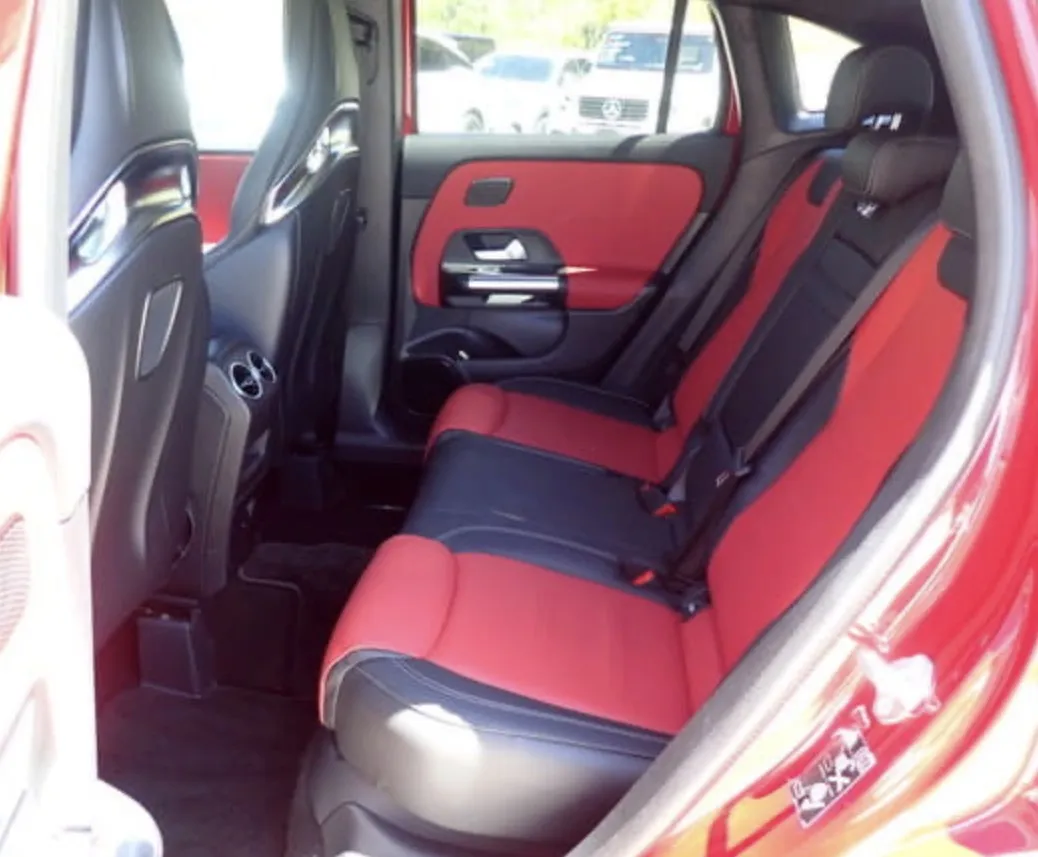 Mercedes-Benz GLA 45 S AMG  - photo 7