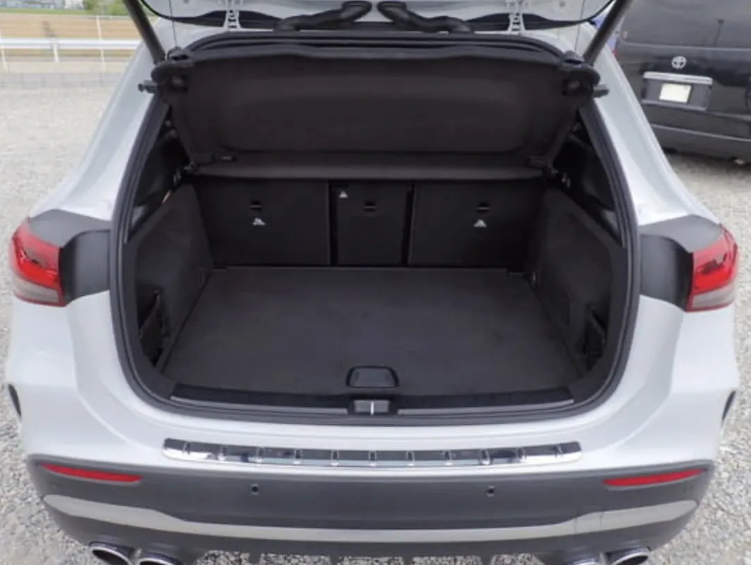 Mercedes-Benz GLA 45 S AMG - photo 8