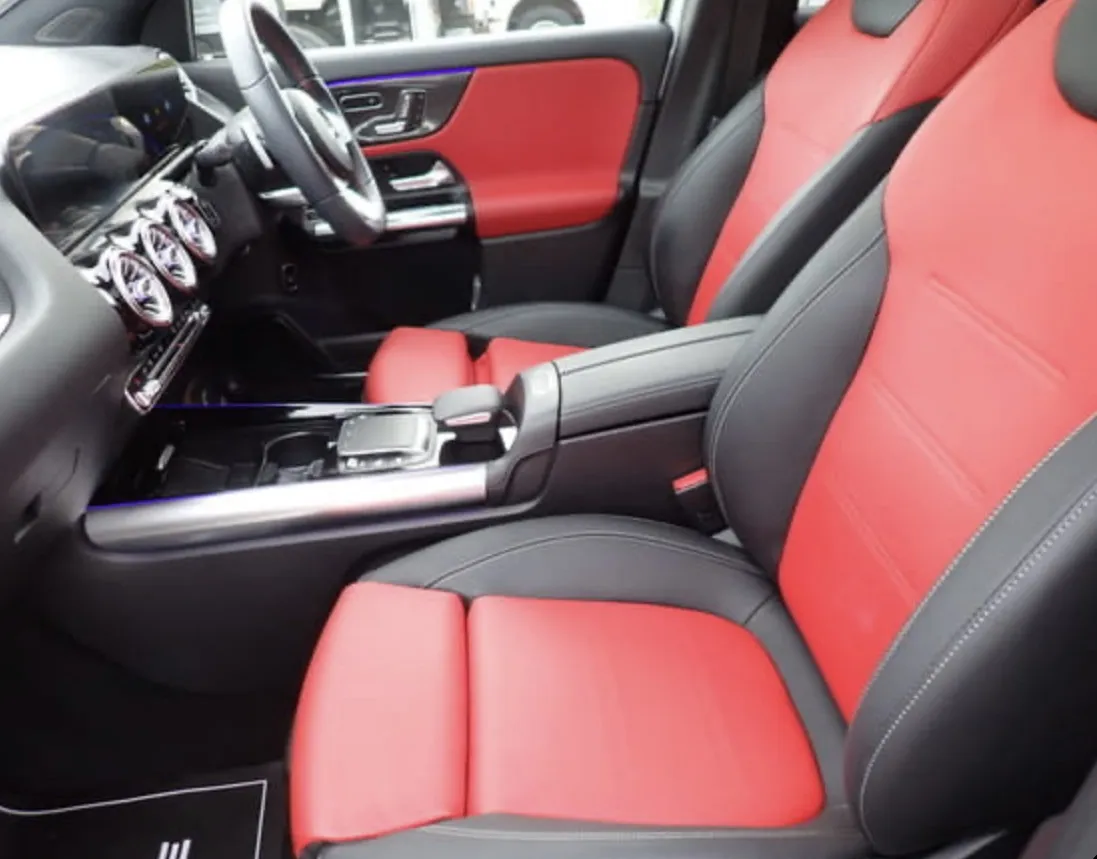 Mercedes-Benz GLA200D AMG  - photo 7