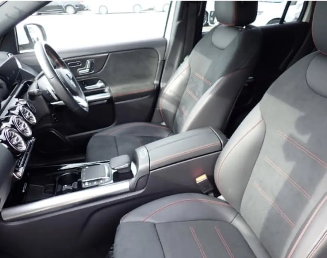 Mercedes-Benz GLA 200D AMG - photo 7