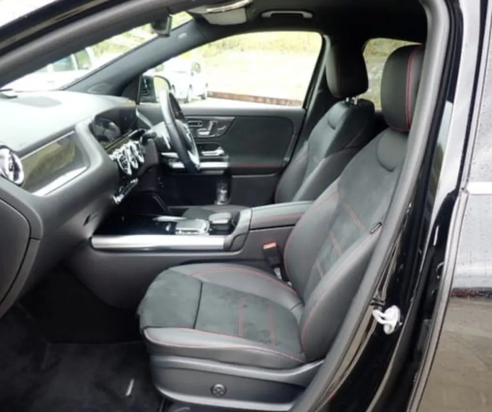 Mercedes-Benz GLA 200d AMG - photo 7