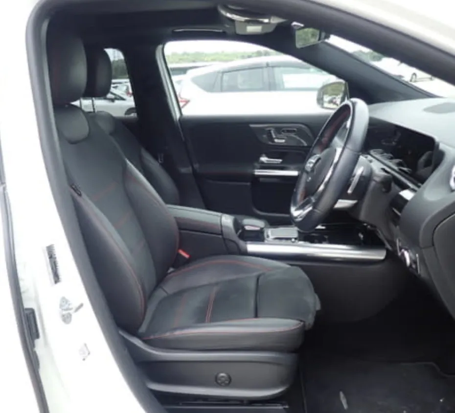 Mercedes-Benz GLA 200D - photo 6