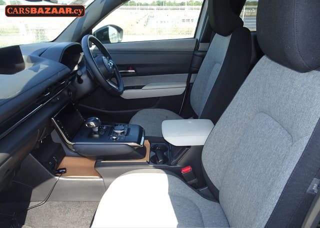 Mazda MX-30 - photo 4