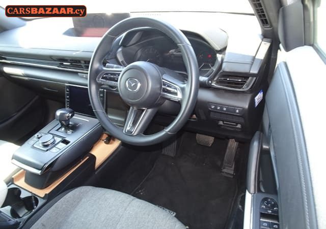 Mazda MX-30 - photo 6