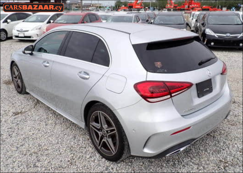 Mercedes-Benz A200d AMG Line - photo 4