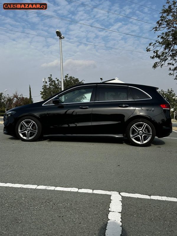 Mercedes-Benz B200d AMG Line - photo 14