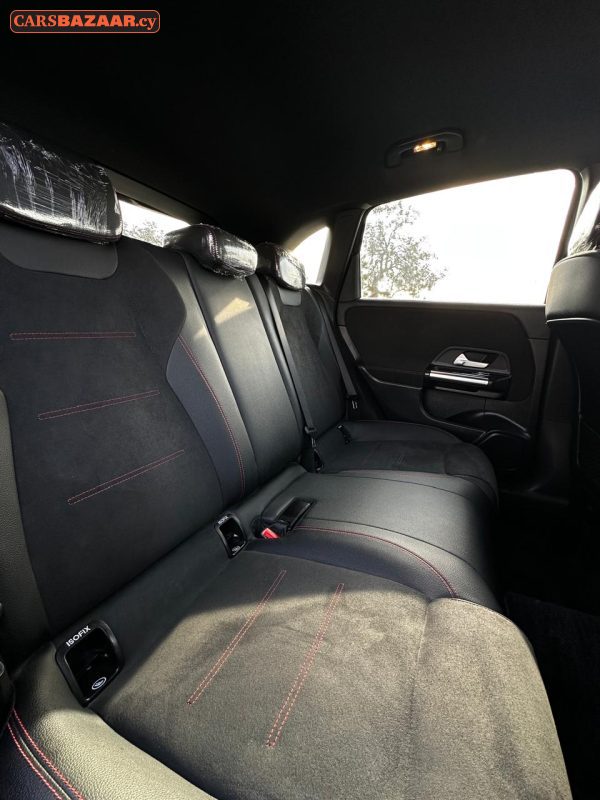 Mercedes-Benz B200d AMG Line - photo 9