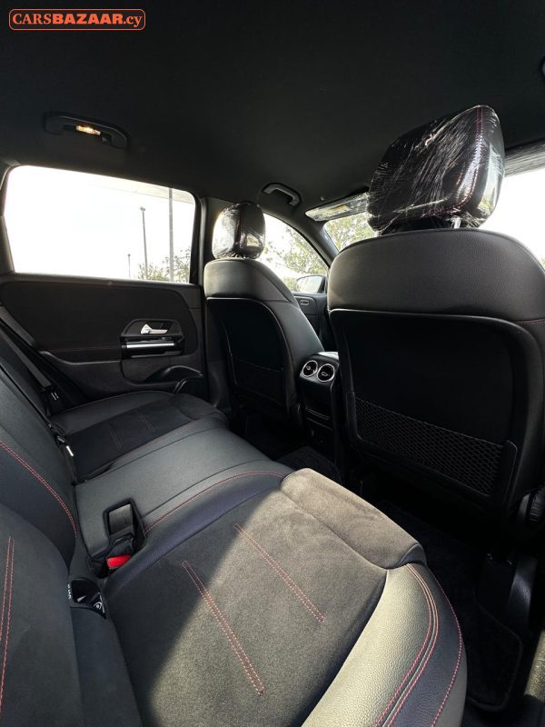Mercedes-Benz B200d AMG Line - photo 8