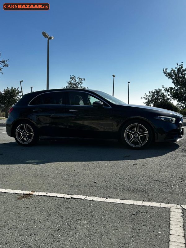 Mercedes-Benz A200d AMG Line - photo 11