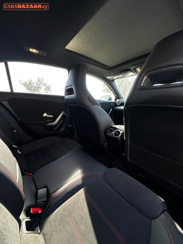 Mercedes-Benz A200d AMG Line - photo 6