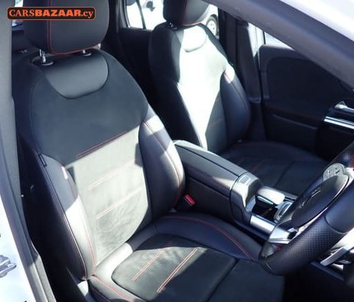 Mercedes-Benz GLA200d AMG Line  - photo 3