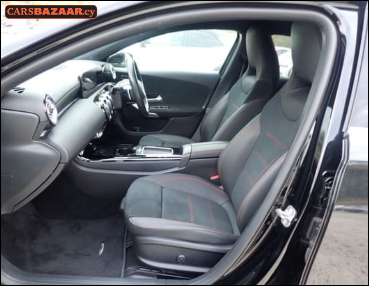 Mercedes-Benz A200d AMG Line - photo 6