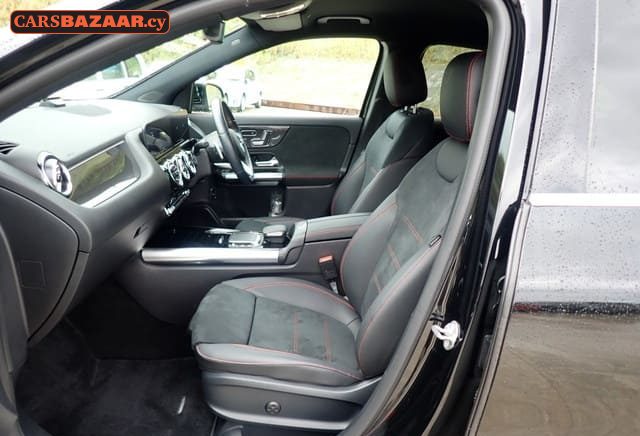 Mercedes-Benz GLA200d AMG Line  - photo 2