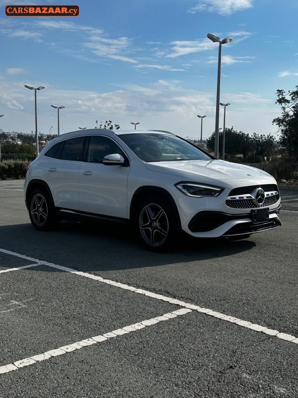 Mercedes-Benz GLA200d AMG Line  - photo 14
