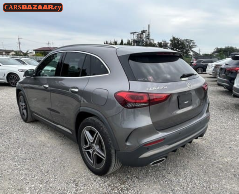 Mercedes-Benz GLA200d AMG Line  - photo 5