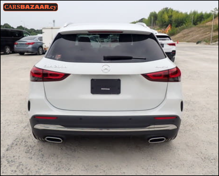 Mercedes-Benz GLA200d AMG Line  - photo 5