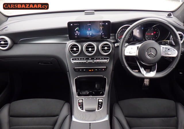 Mercedes-Benz GLC220d AMG Line - photo 2