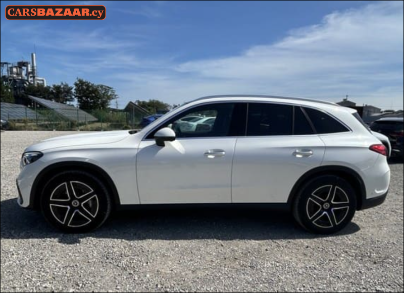 Mercedes-Benz GLC220d AMG Line - photo 2