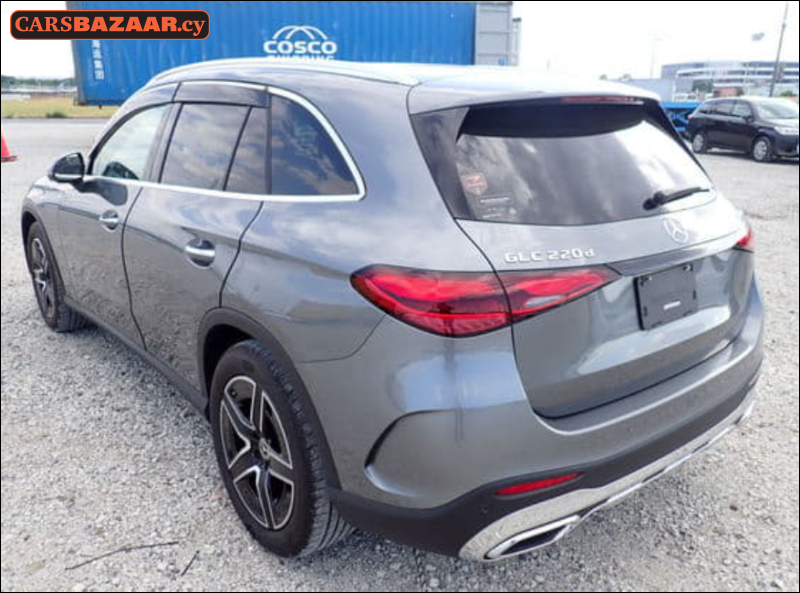 Mercedes-Benz GLC220d AMG Line - photo 3