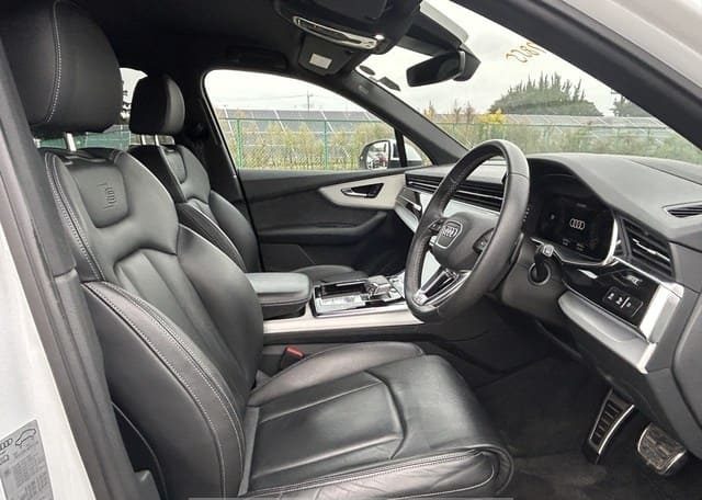 Audi Q7 55TFSI Quattro S Line - photo 3