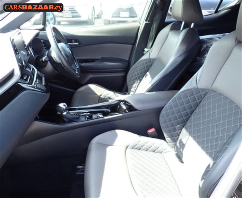 Toyota C-HR - photo 5