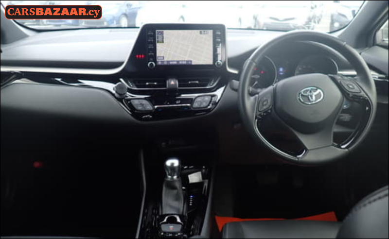 Toyota C-HR - photo 2