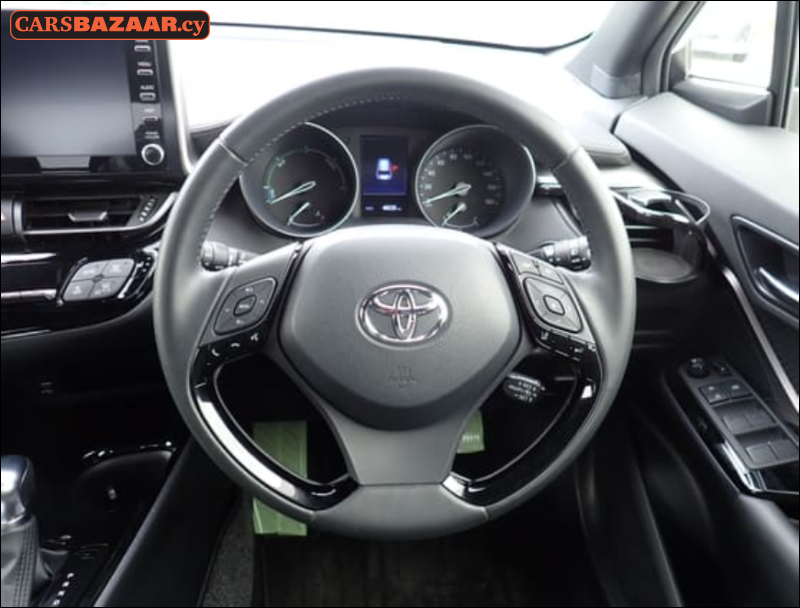 Toyota C-HR - photo 4