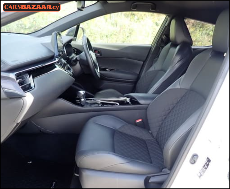 Toyota C-HR - photo 8