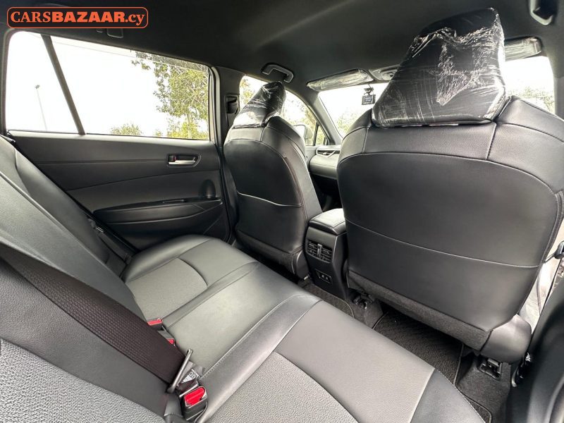 Toyota Corolla Cross - photo 8