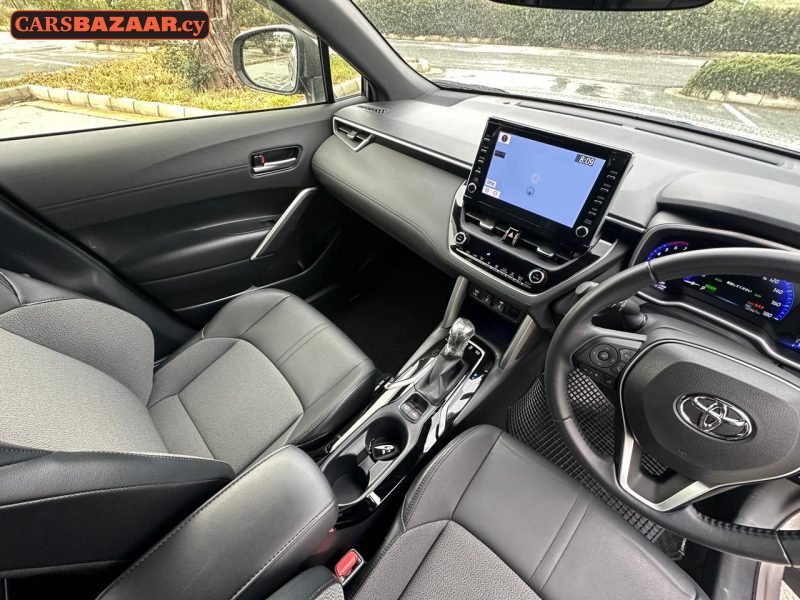 Toyota Corolla Cross - photo 11