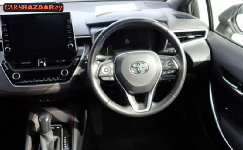 Toyota Corolla Sport - photo 2