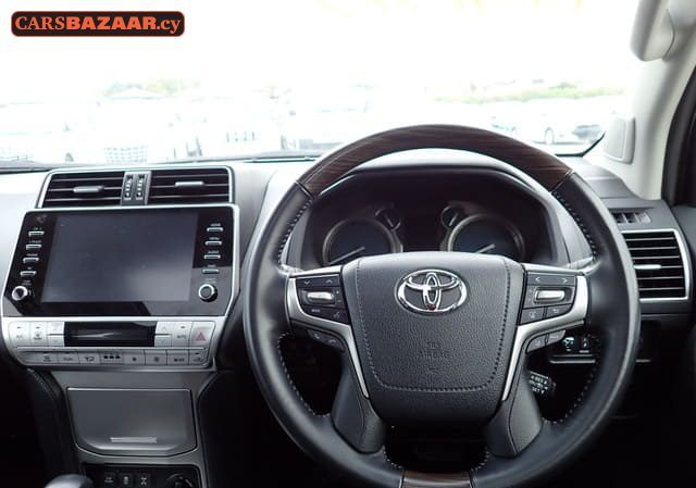 Toyota Land Cruiser Prado - photo 4