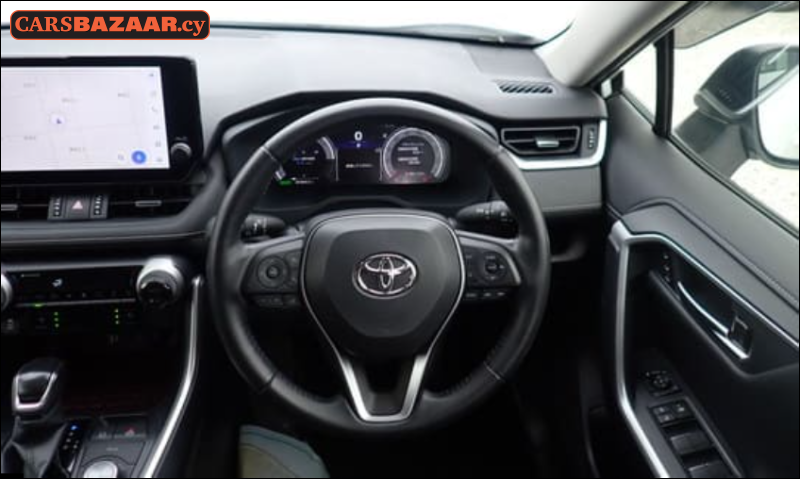 Toyota RAV4 - photo 2