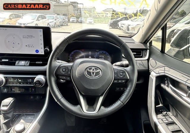 Toyota RAV4 - photo 2