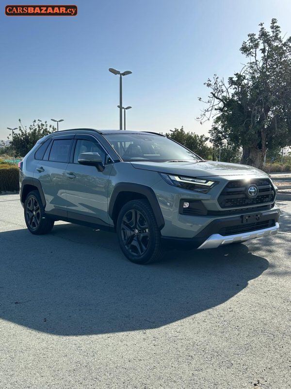 Toyota RAV4 Adventure  - photo 10