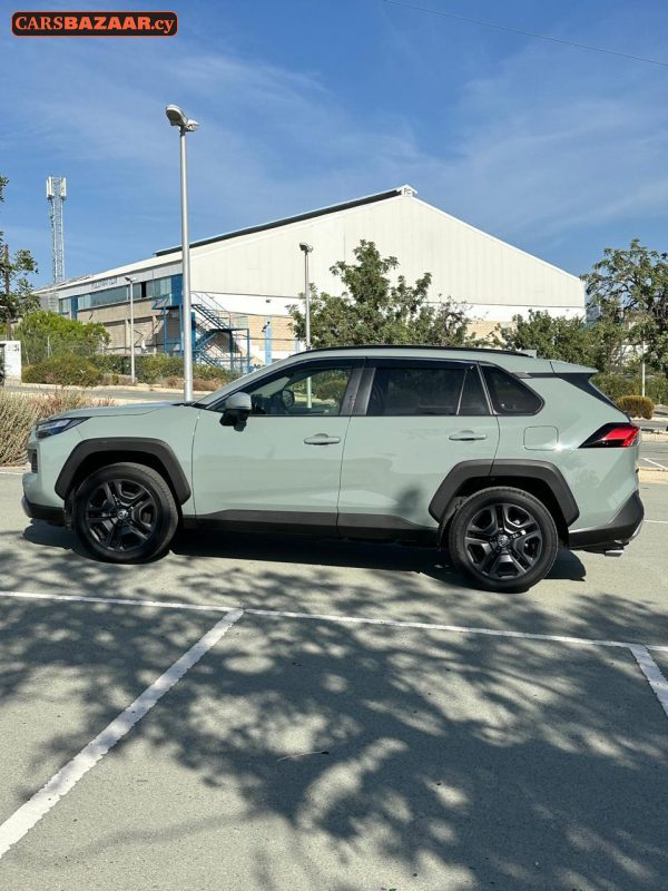 Toyota RAV4 Adventure  - photo 21