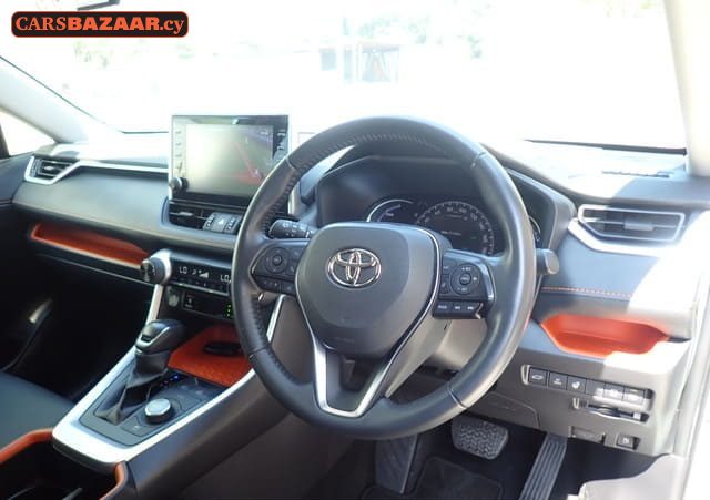 Toyota RAV4 Adventure  - photo 5
