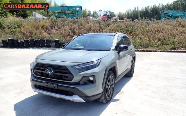 Toyota RAV4 Adventure  - photo 4