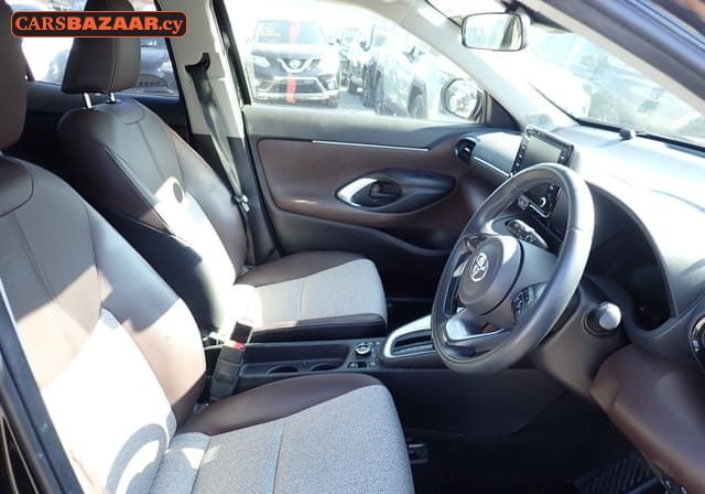 Toyota Yaris Cross - photo 2