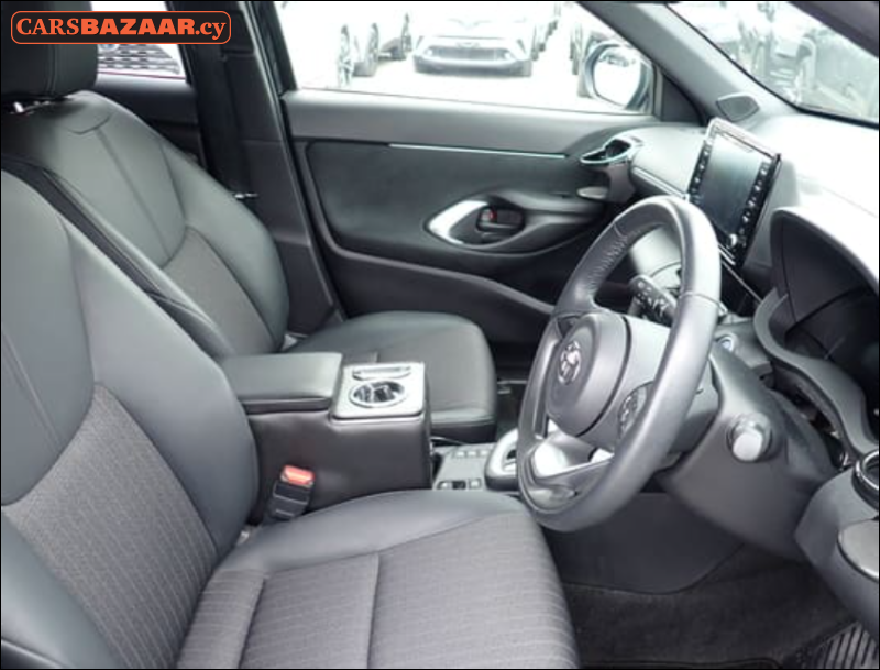 Toyota Yaris Cross - photo 3