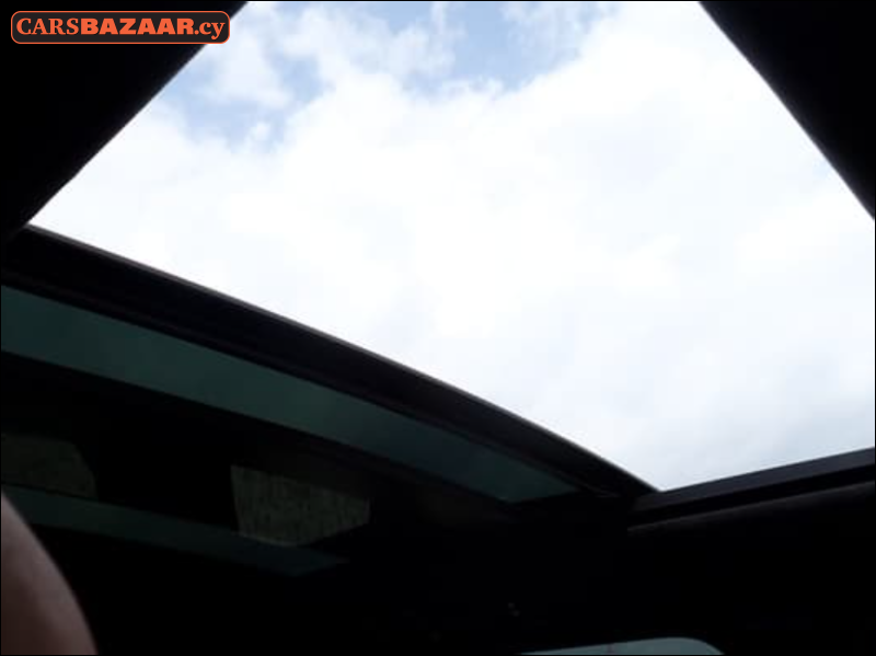 Land Rover Range Rover Vogue - photo 7