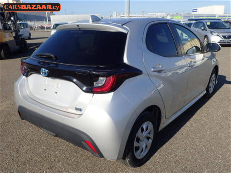 Toyota Yaris  - photo 2