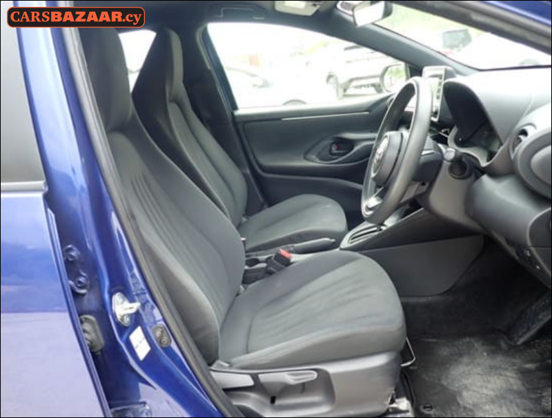 Toyota Yaris  - photo 2