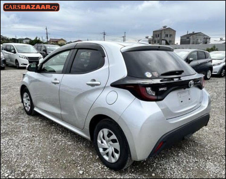 Toyota Yaris  - photo 4