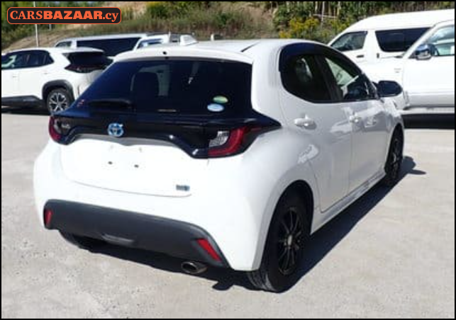 Toyota Yaris  - photo 2