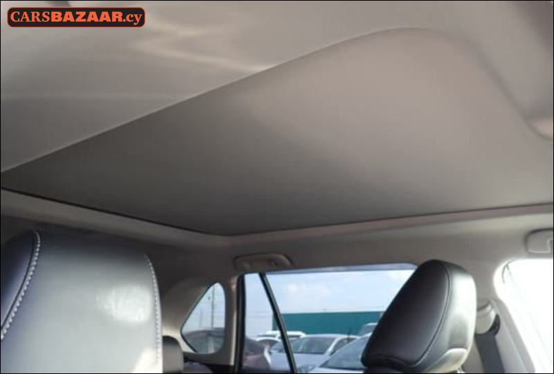 Toyota RAV4 - photo 4